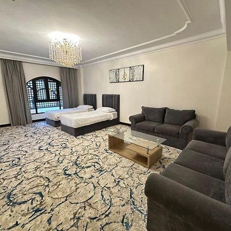Zad Al Eman Suites Hotels Medína Pokoj fotografie